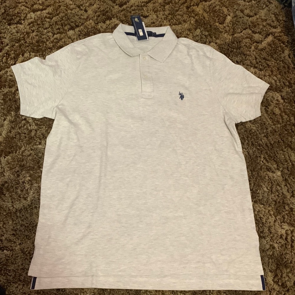 NWT Mens light grey U.S. polo assn. size xl short sleeve 2 button dress shirt